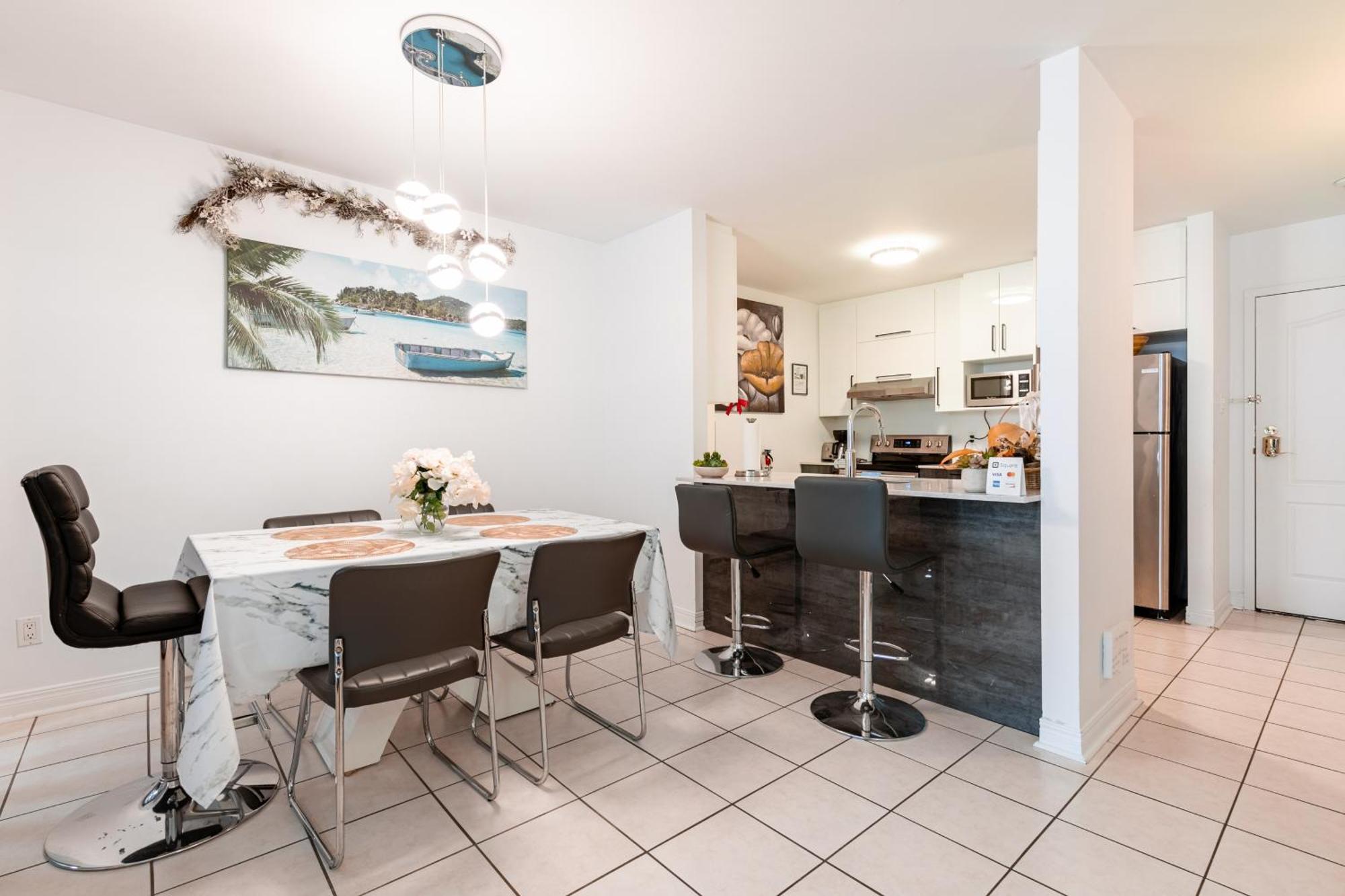 Luxueux Condo Au Coeur De Quebec! Exteriör bild